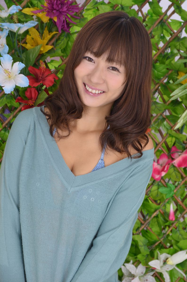 チラリ 人物 女性 Ganref