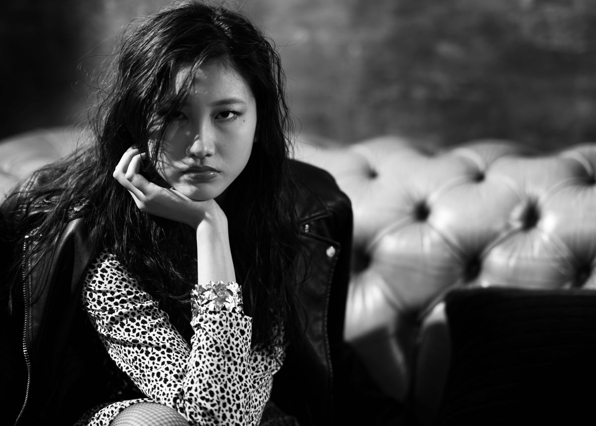 デカダンの館 人物 女性 Ganref