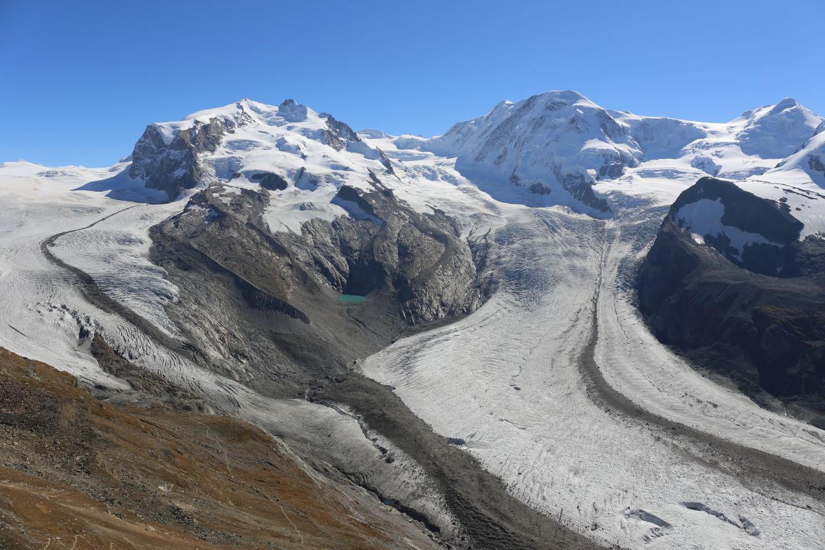 モンテローザとゴルナー氷河 自然 風景 山 Ganref