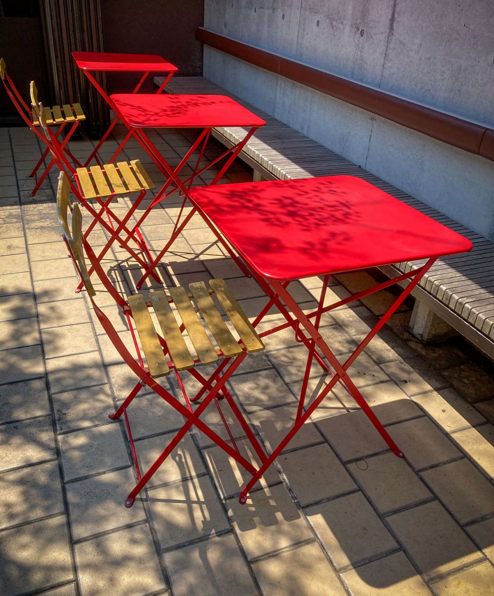 Light and shadow GANREF