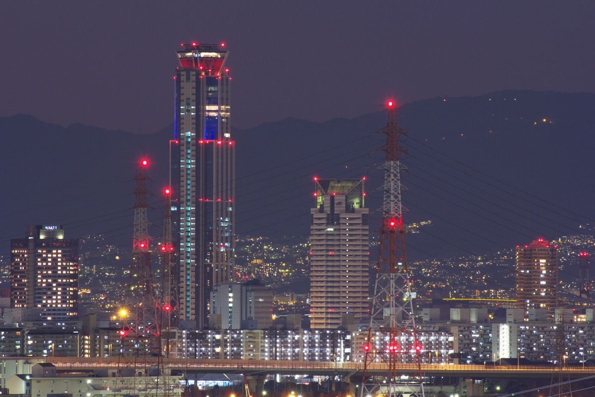 タムロン SP 70-300mm F/4-5.6 Di VC USDで夜景撮影 | GANREF