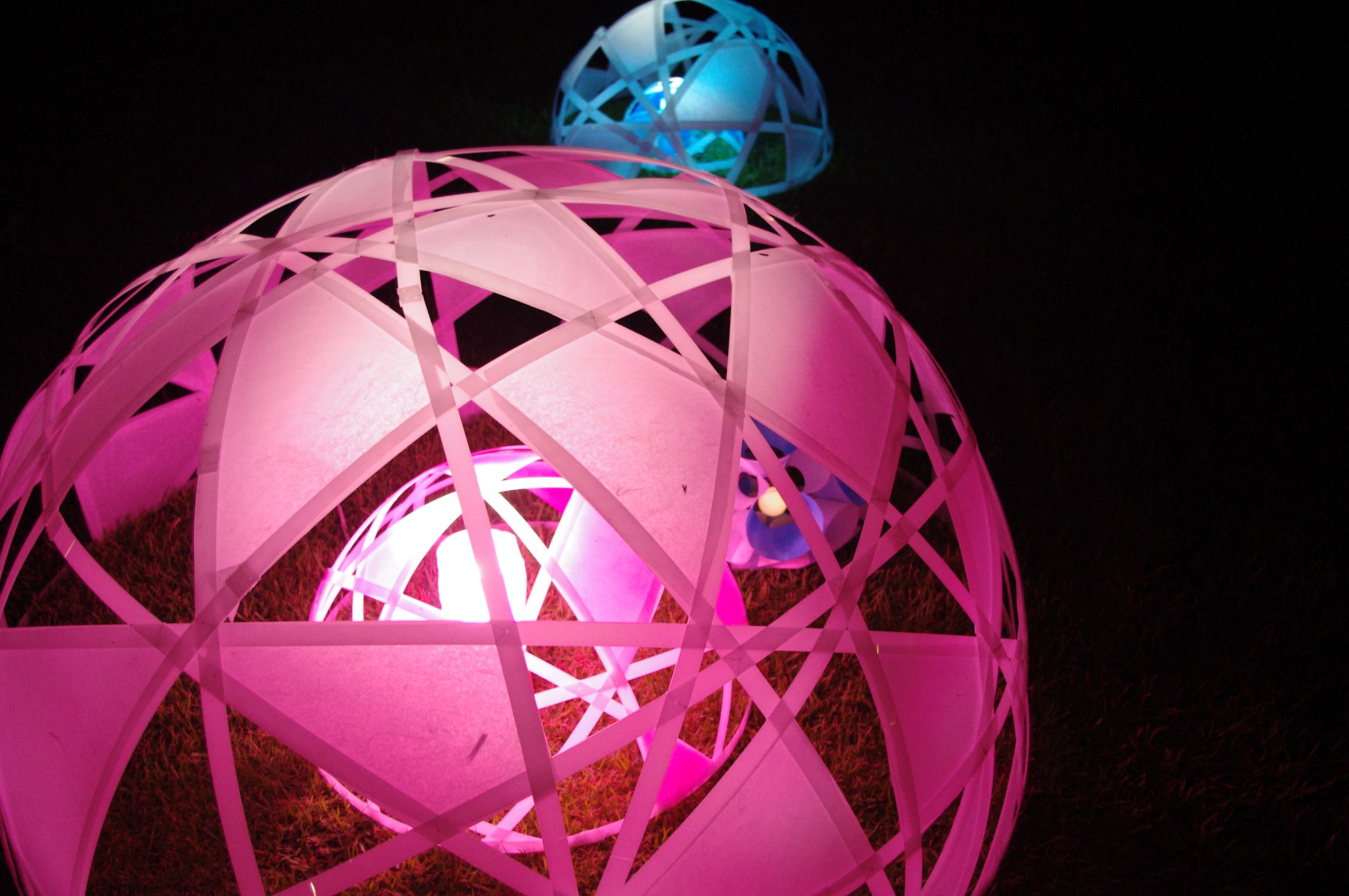 一点物 光のオブジェ 光のオブジェ | GANREF