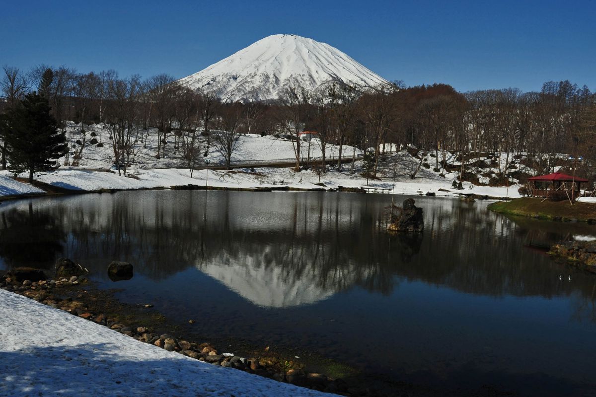 逆さ蝦夷富士 自然 風景 山 Ganref