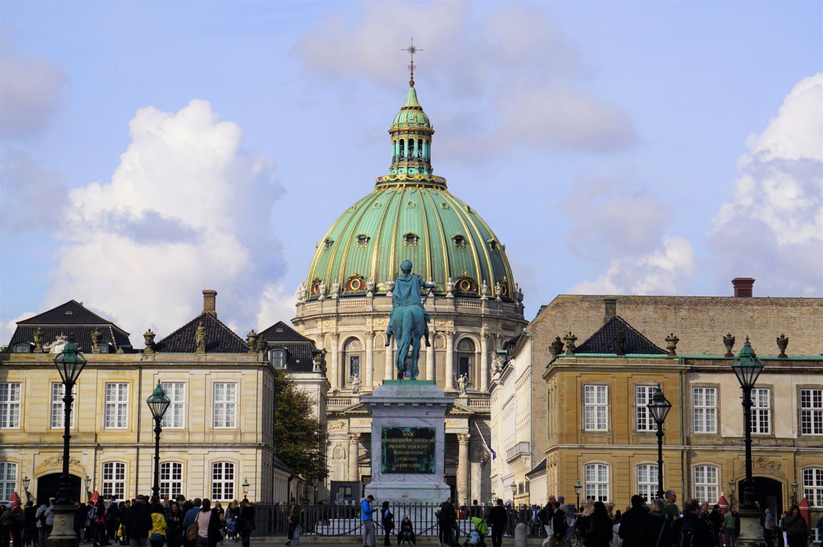 英雄の視線 街並み 建物 城 宮殿 Ganref