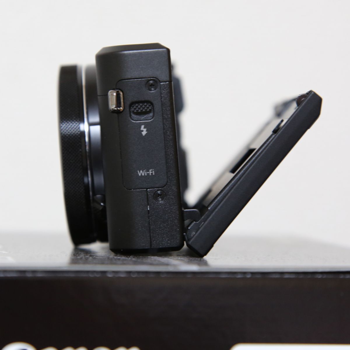 注目製品レビュー『キヤノン PowerShot G7 X Mark II』 No.14 ～液晶