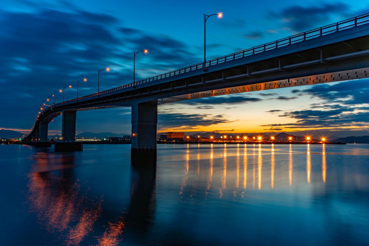 明けの大橋 GANREF