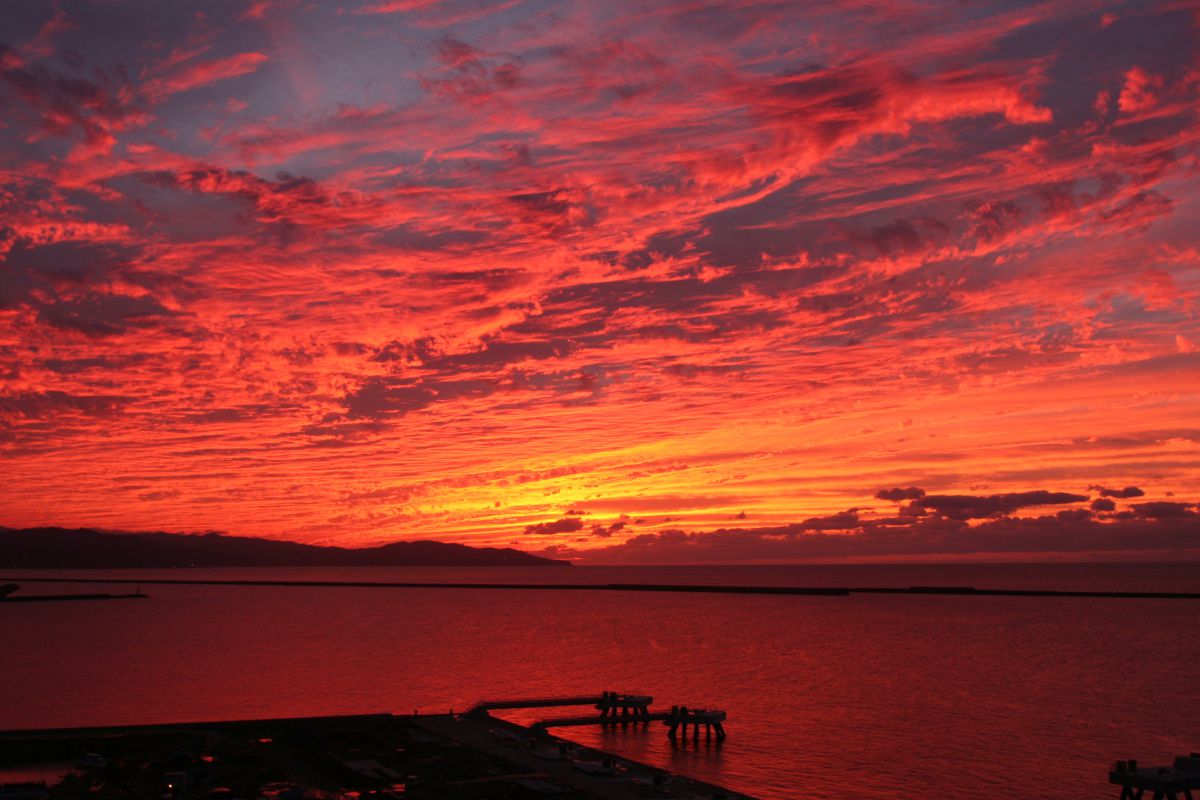 紅空 べにそら 自然 風景 空 雲 Ganref