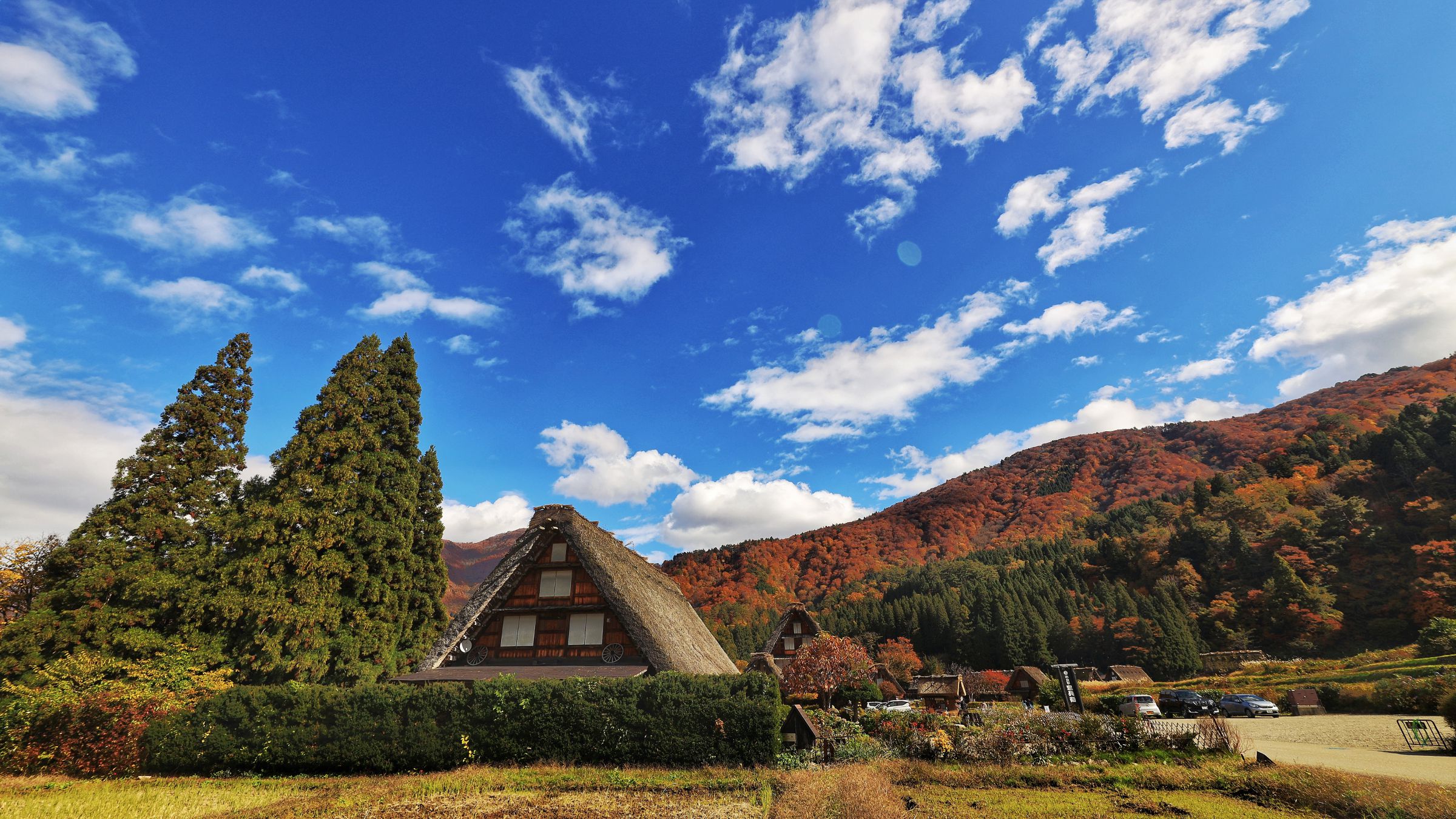 値下げしました。保田三友紀の油絵 F8号、白川郷 値下げしました。保田三友紀の油絵 F8号、白川郷 値下げしました