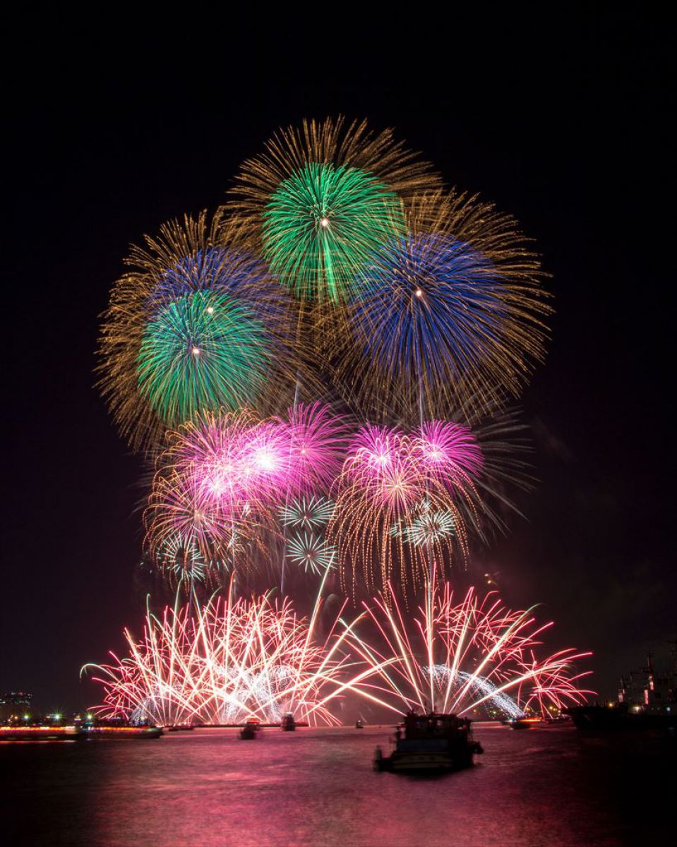 花火写真 2枚セット 25 花火写真 2枚セット 25 hqdefault.jpg
