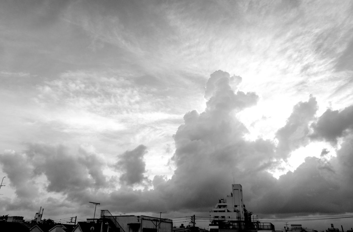 お気軽に 面白い構図だったからさ 自然 風景 空 雲 Ganref お気軽に 面白い構図だったからさ 自然 風景 空 雲 Ganref