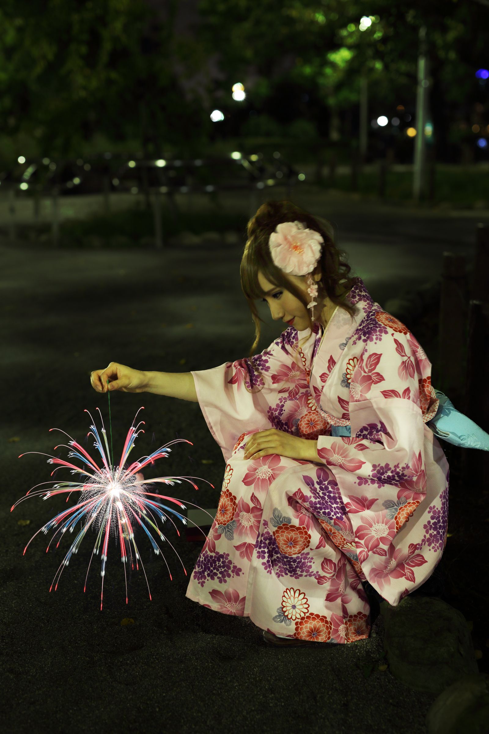 SONY - 線香花火 線香花火 （高速度撮影） Toy fireworks (High-speed
