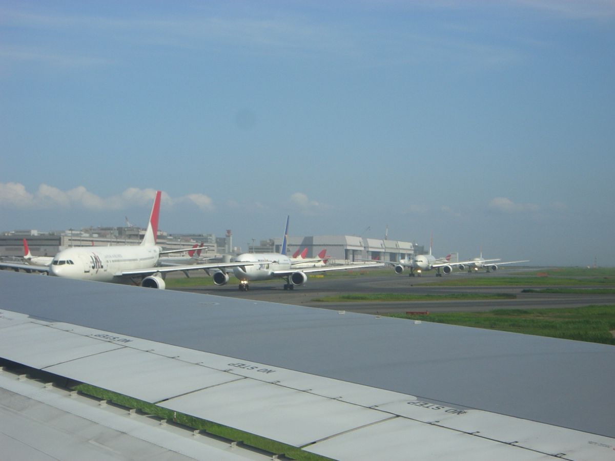 飛行機渋滞 乗り物 交通 航空機 空港 Ganref
