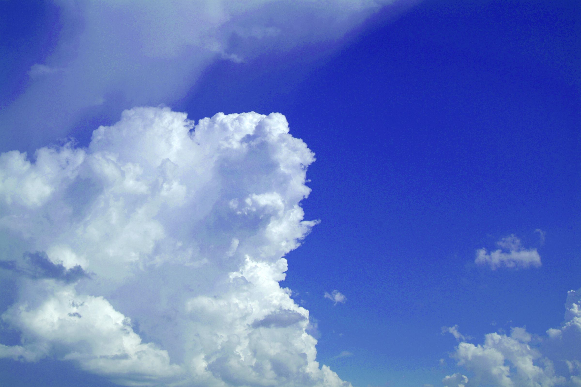 今年の夏は入道雲がきれいです | GANREF