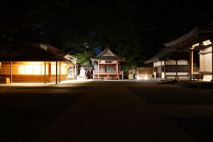 夜の氷川神社 川越 街並み 建物 神社 寺 教会 Ganref