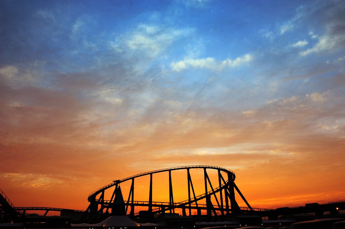 夕日とスチールドラゴン 自然 風景 空 雲 Ganref