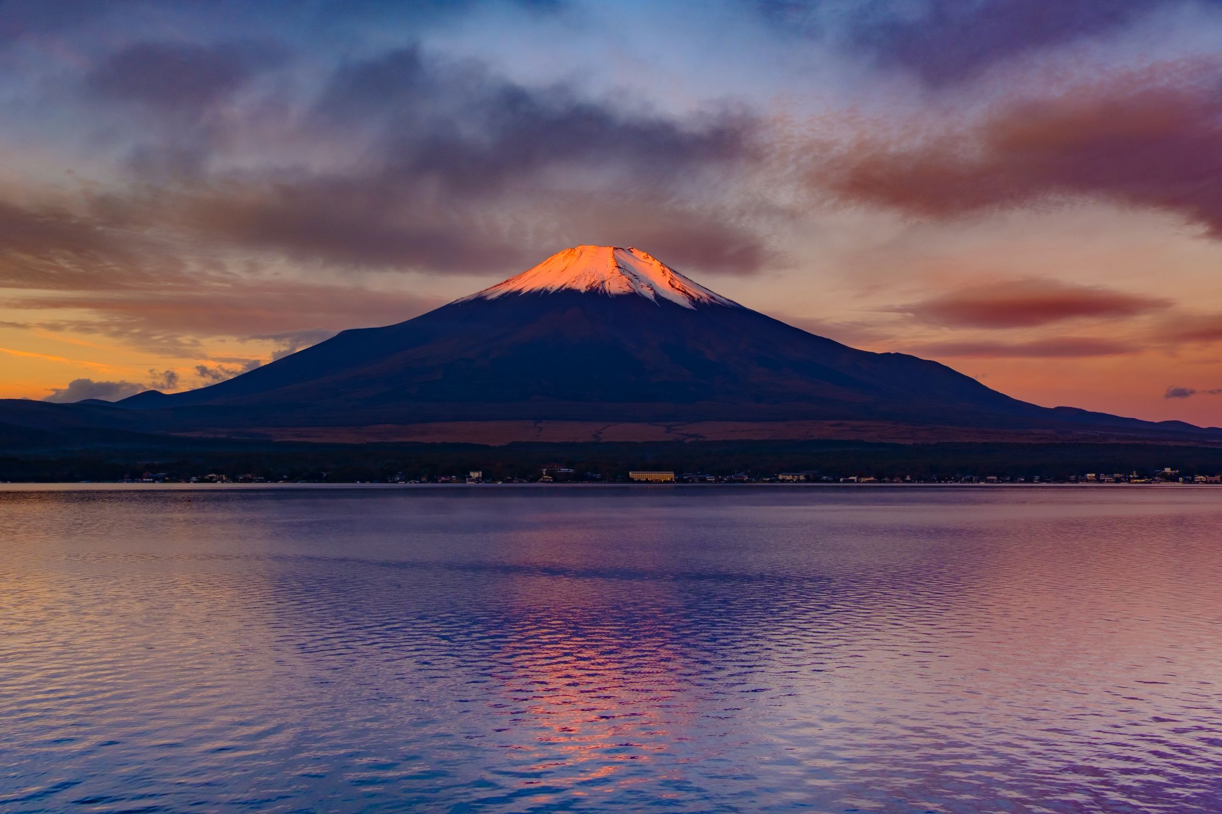 朝焼けの富士山 | GANREF