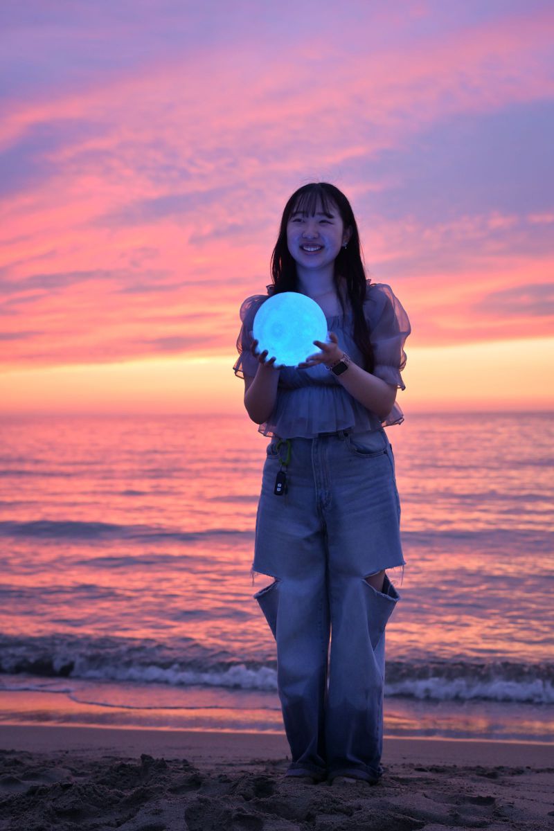 BLUE MOON | GANREF