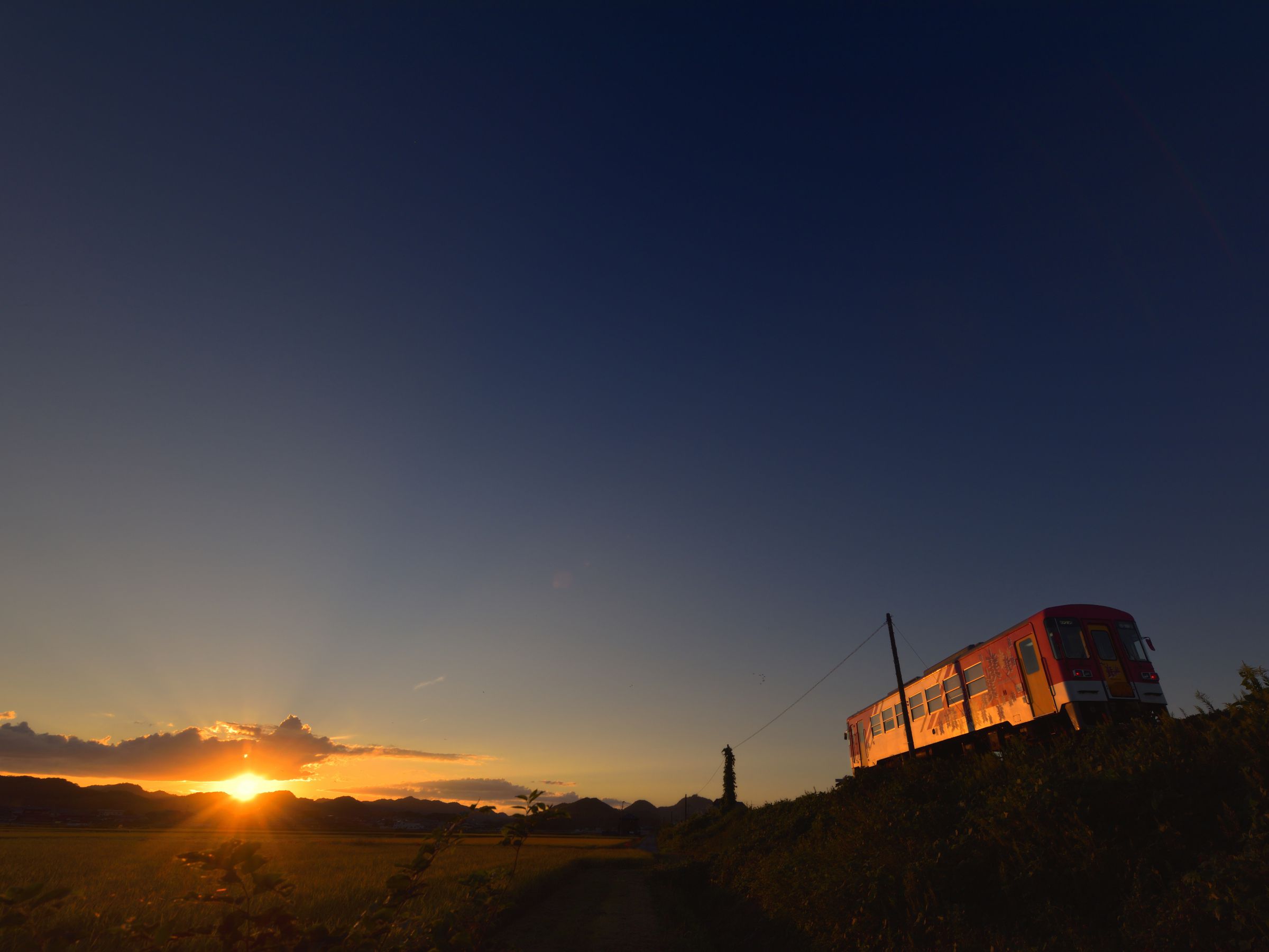 夕日 覗く夕日に 」 | GANREF