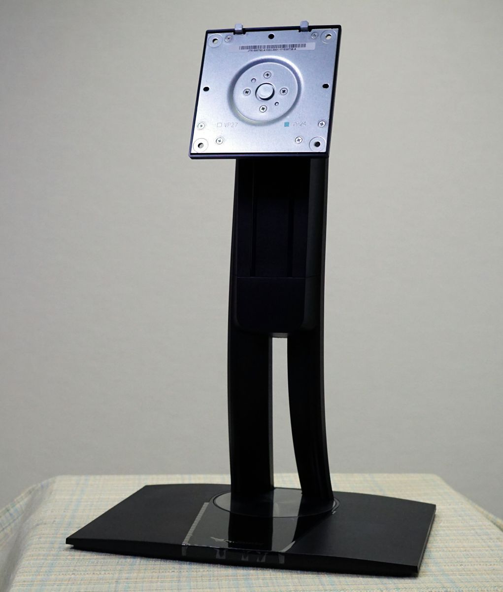 注目製品レビュー ～ ViewSonic VP2468 編 ～ 第2回 組み立て・接続編