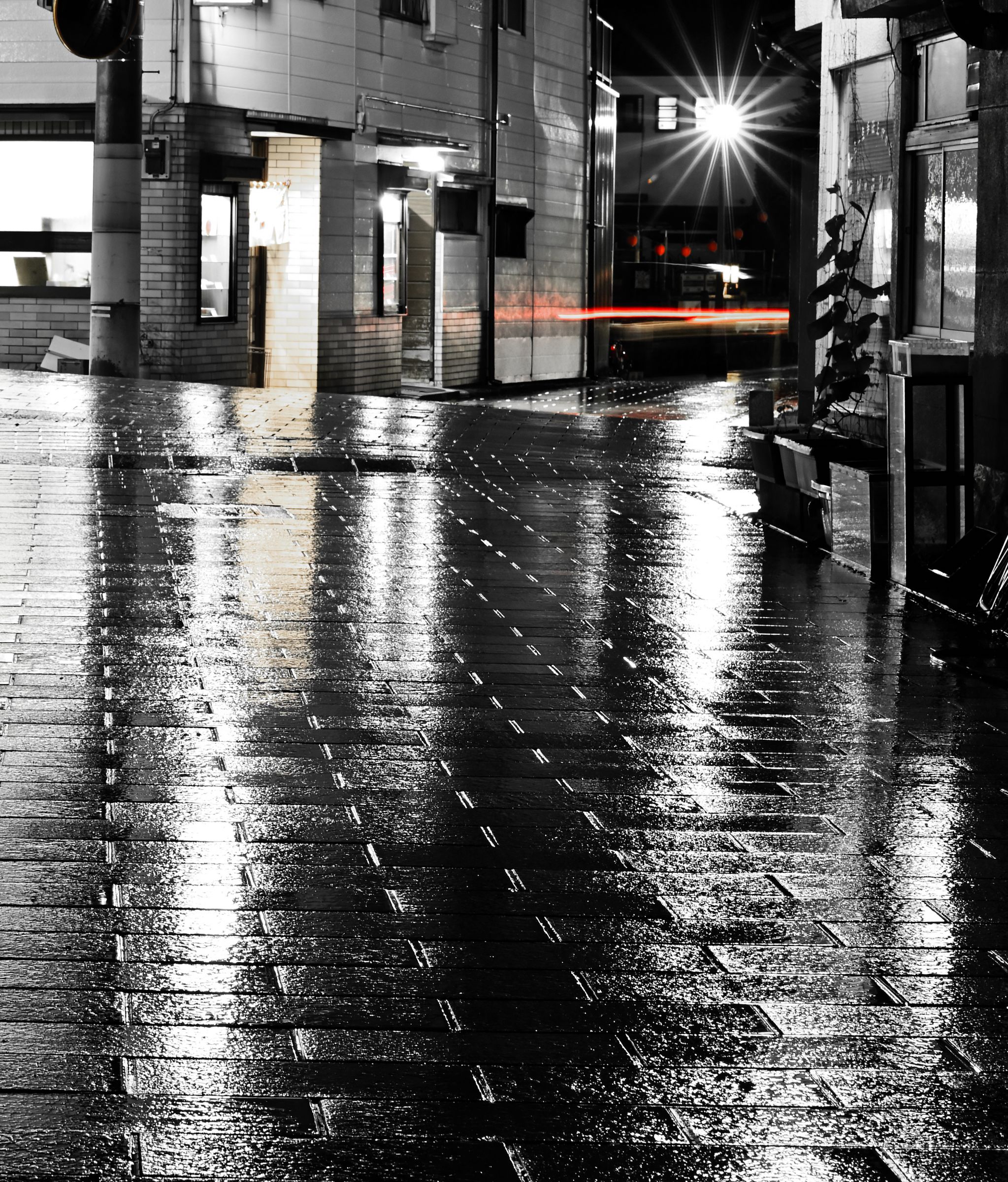 雨の街角 | GANREF