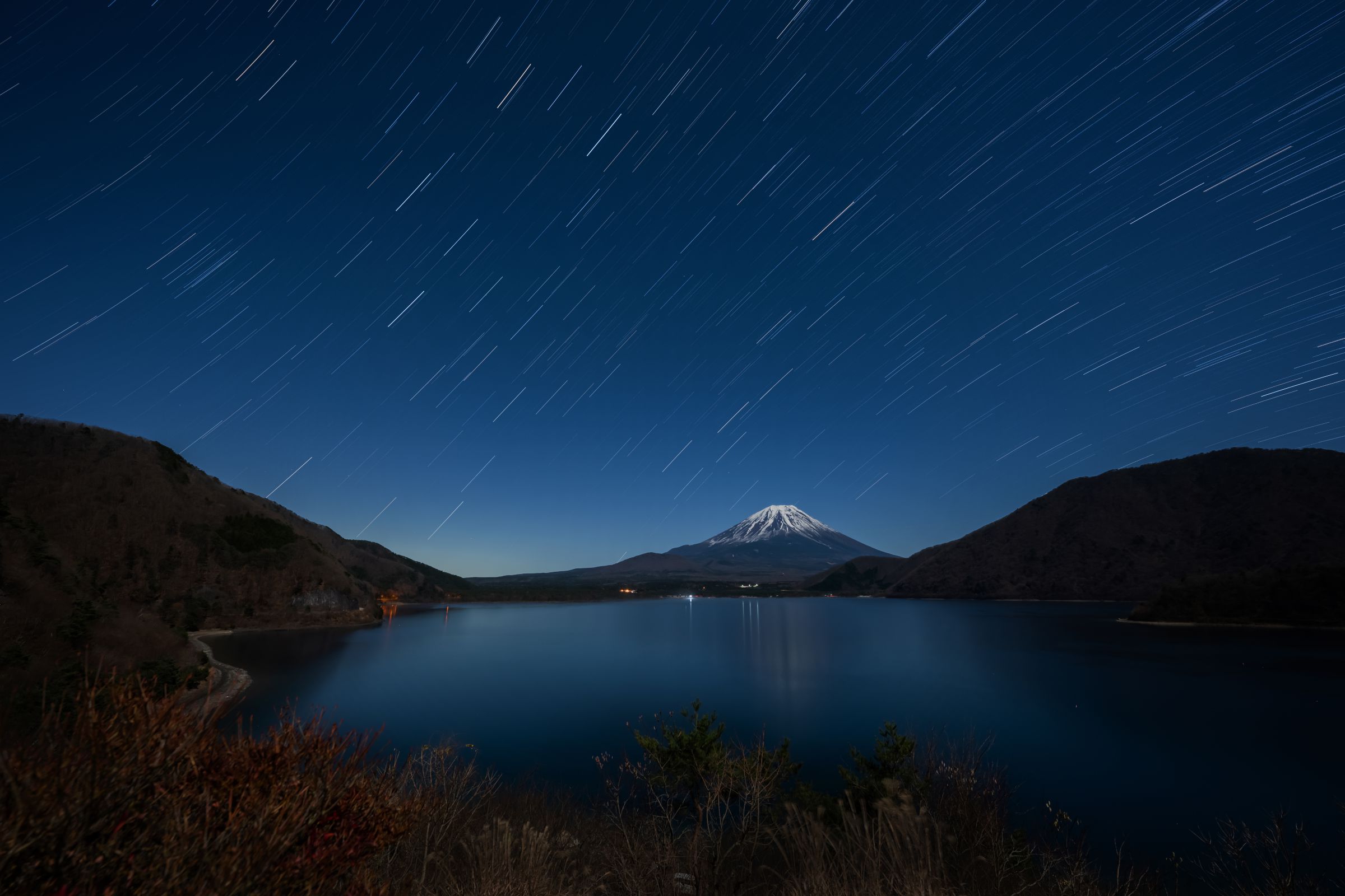 本栖湖富士夜景 | GANREF