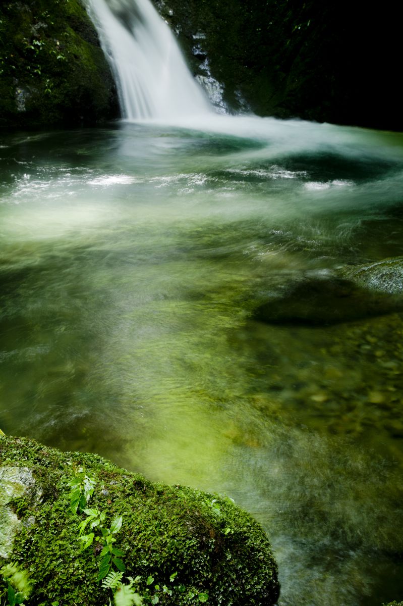 滝壺の光 自然 風景 滝 Ganref