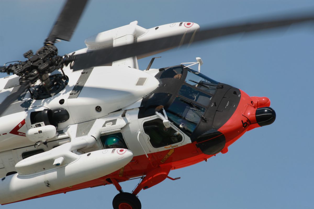 海自uh60救難ヘリ 乗り物 交通 航空機 空港 Ganref