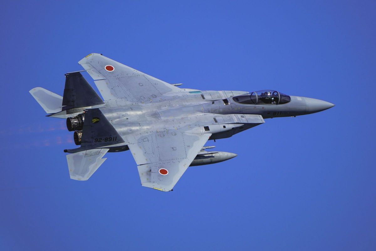 F－15 | GANREF