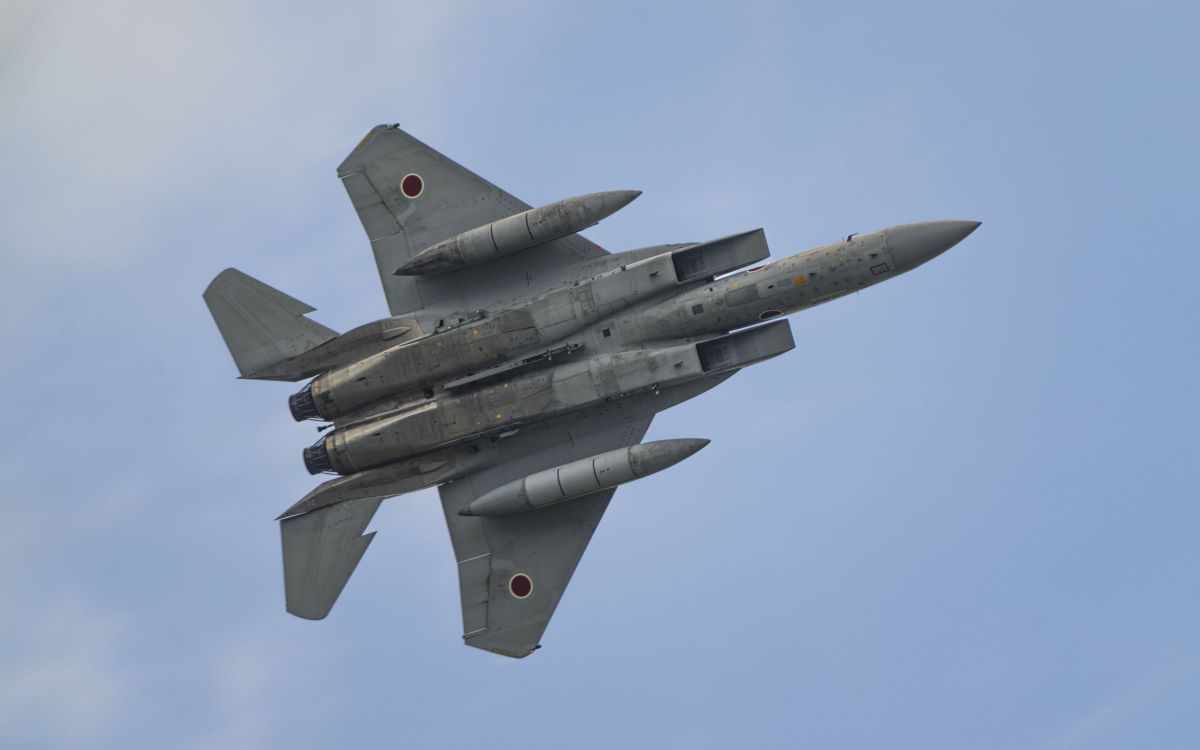 F－15 | GANREF