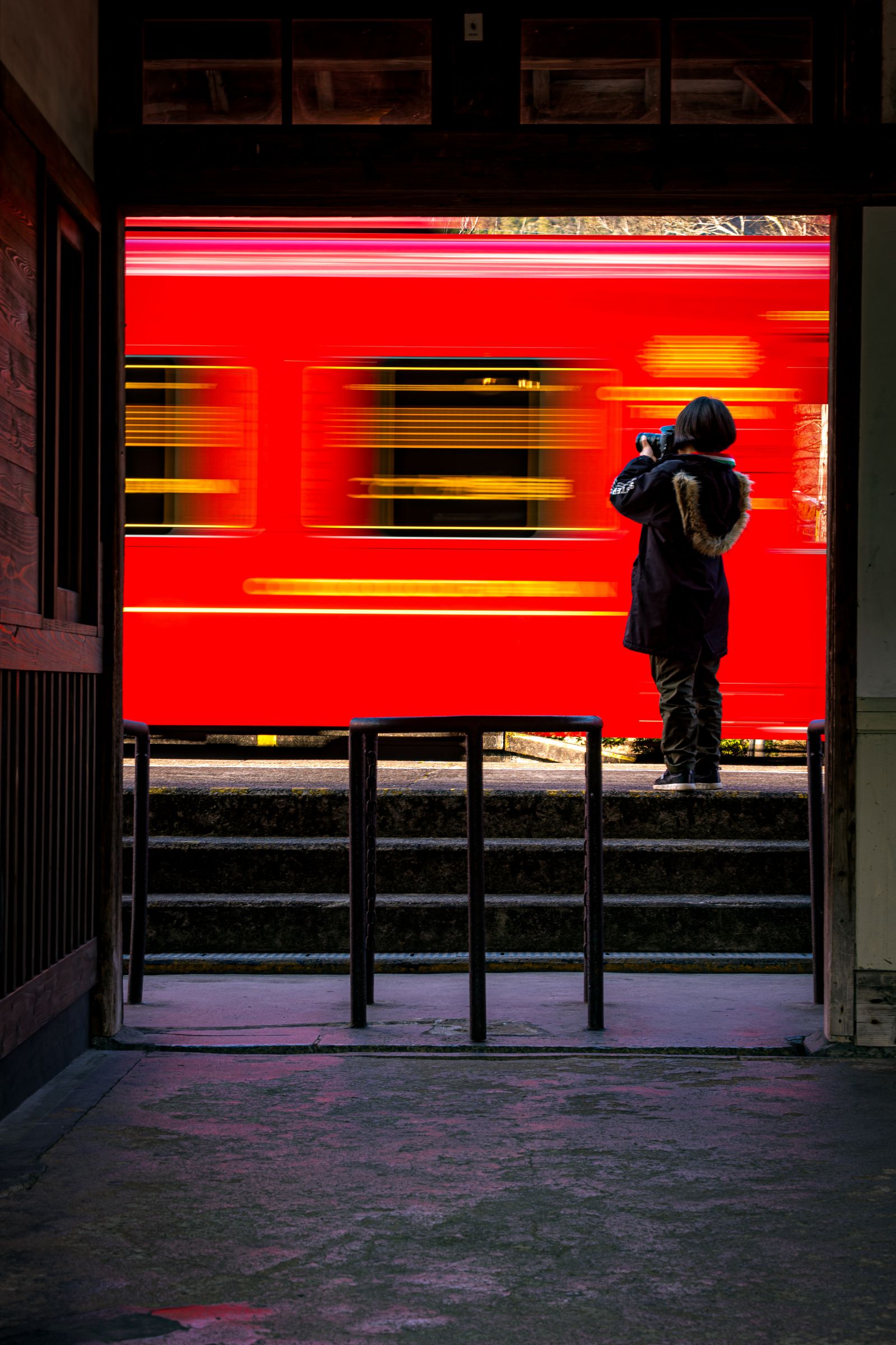 頑張って撮影中 | GANREF