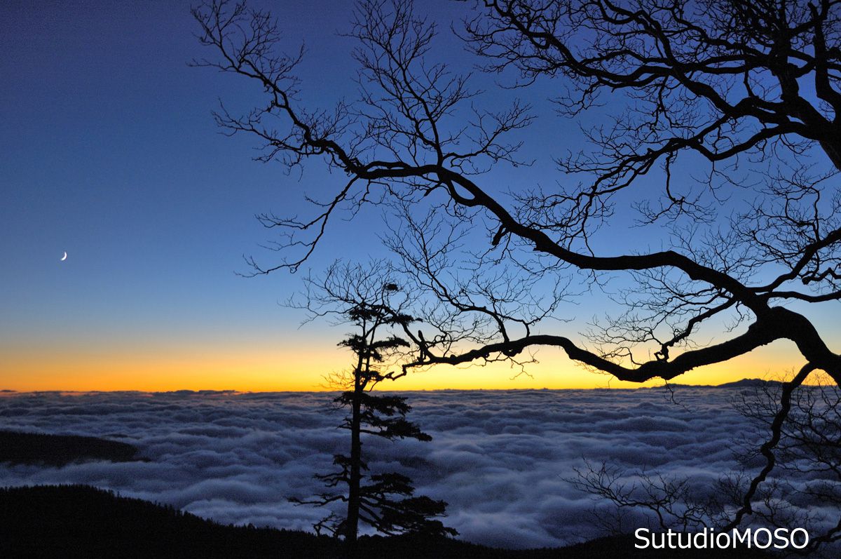 忍び寄る闇 自然 風景 山 Ganref