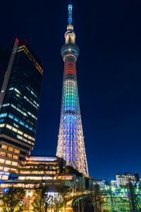 虹色に輝くスカイツリー | GANREF