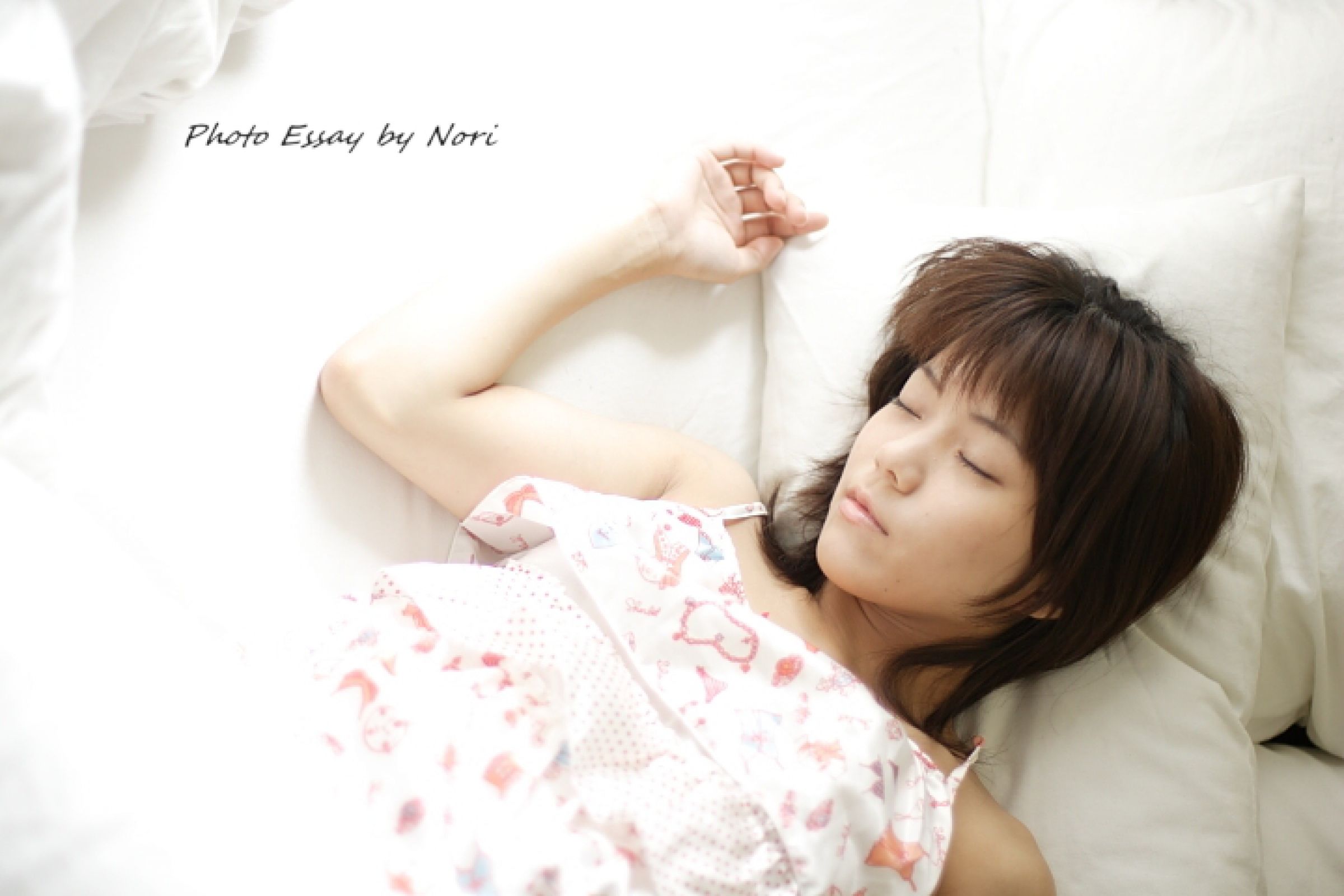 電車　寝顔 かわいい寝顔 | GANREF