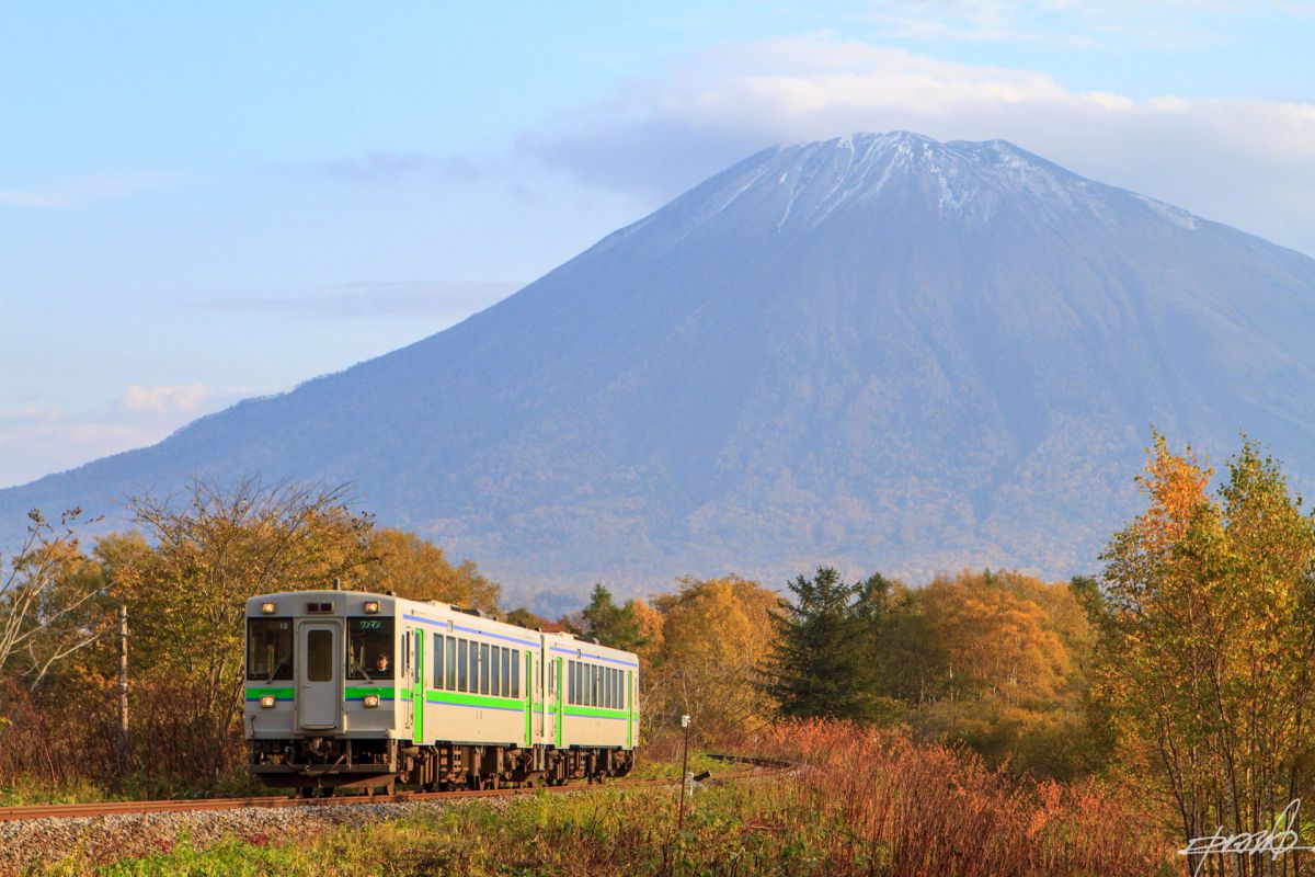 蝦夷富士のふもとを 乗り物 交通 鉄道 駅 Ganref