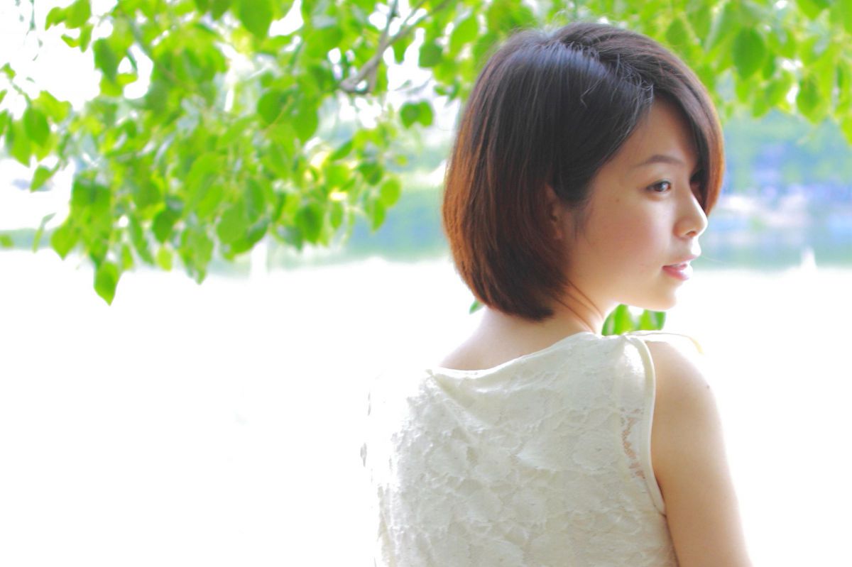 横顔 人物 女性 Ganref