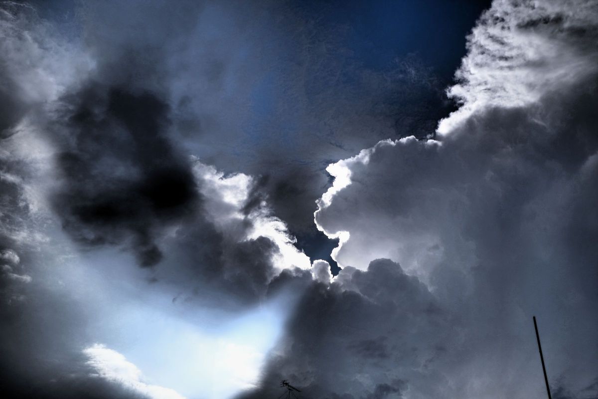 吹き出す光 自然 風景 空 雲 Ganref 吹き出す光 自然 風景 空 雲 Ganref