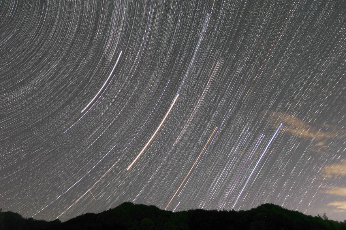 北東の夜空（星グル） | GANREF