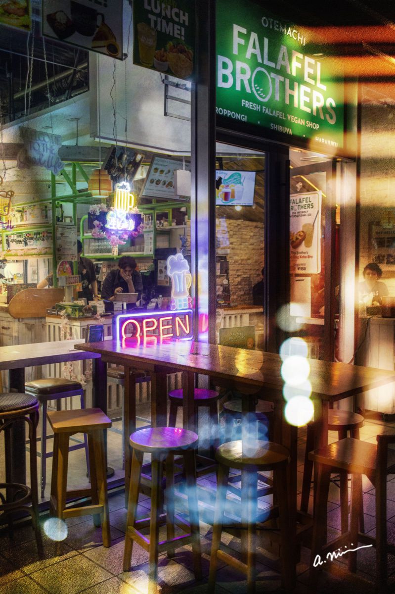 Cafe in the night | GANREF