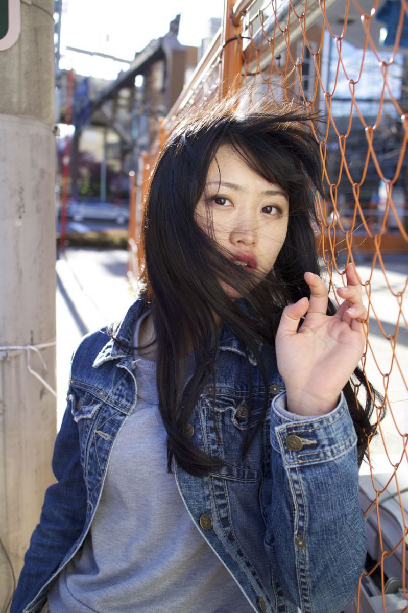 乱れ髪 人物 女性 Ganref