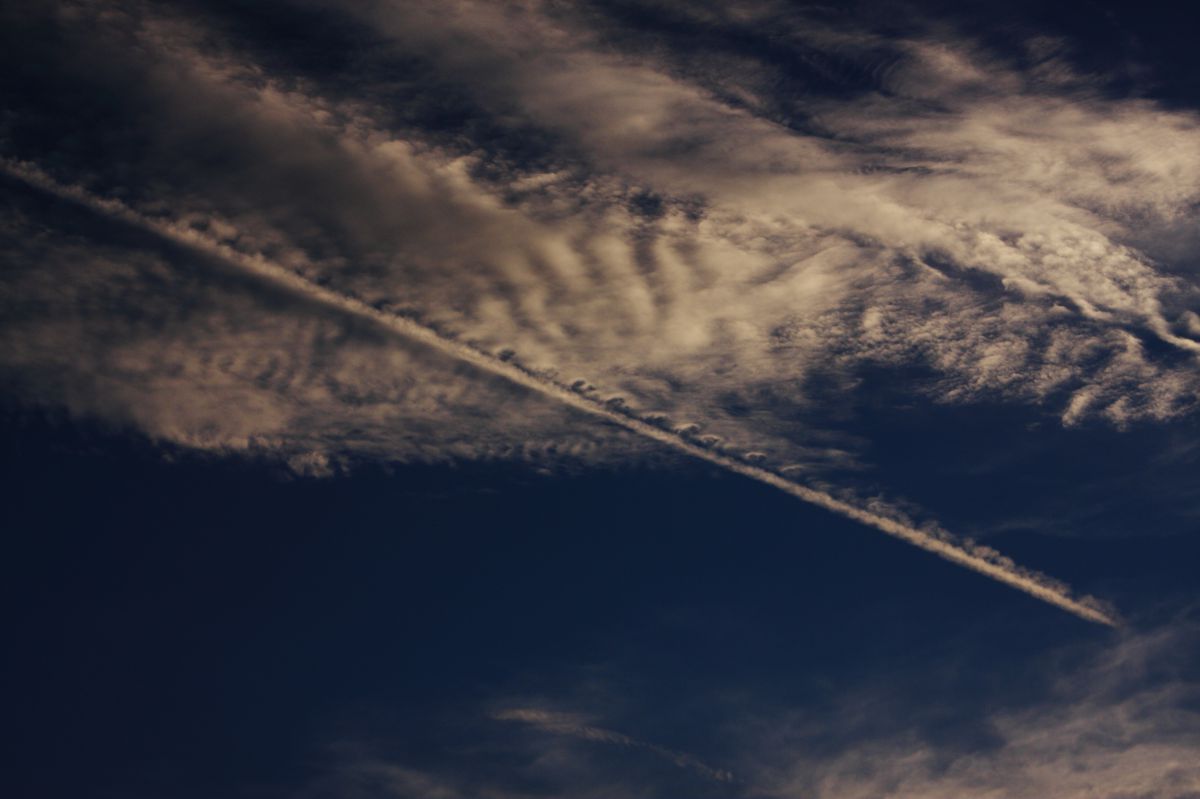 カルマン渦 自然 風景 空 雲 Ganref