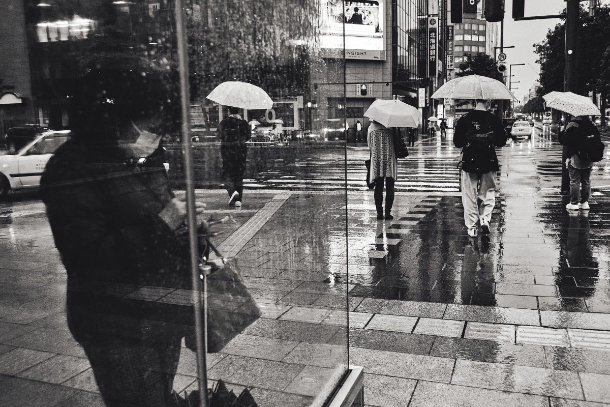 雨宿り | GANREF