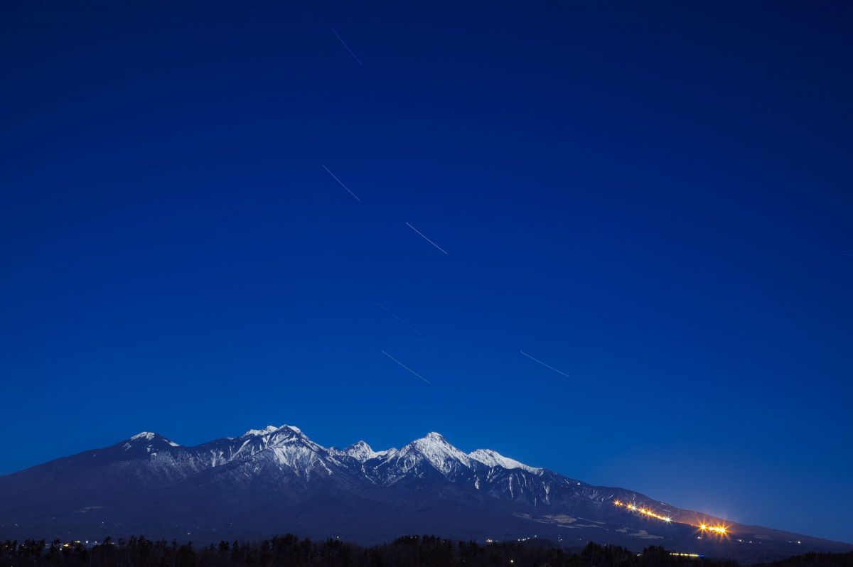 Snow Moon light | GANREF