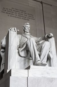 MDAwMDAxMzU4Ng_MC42MDEwNTYwMCA