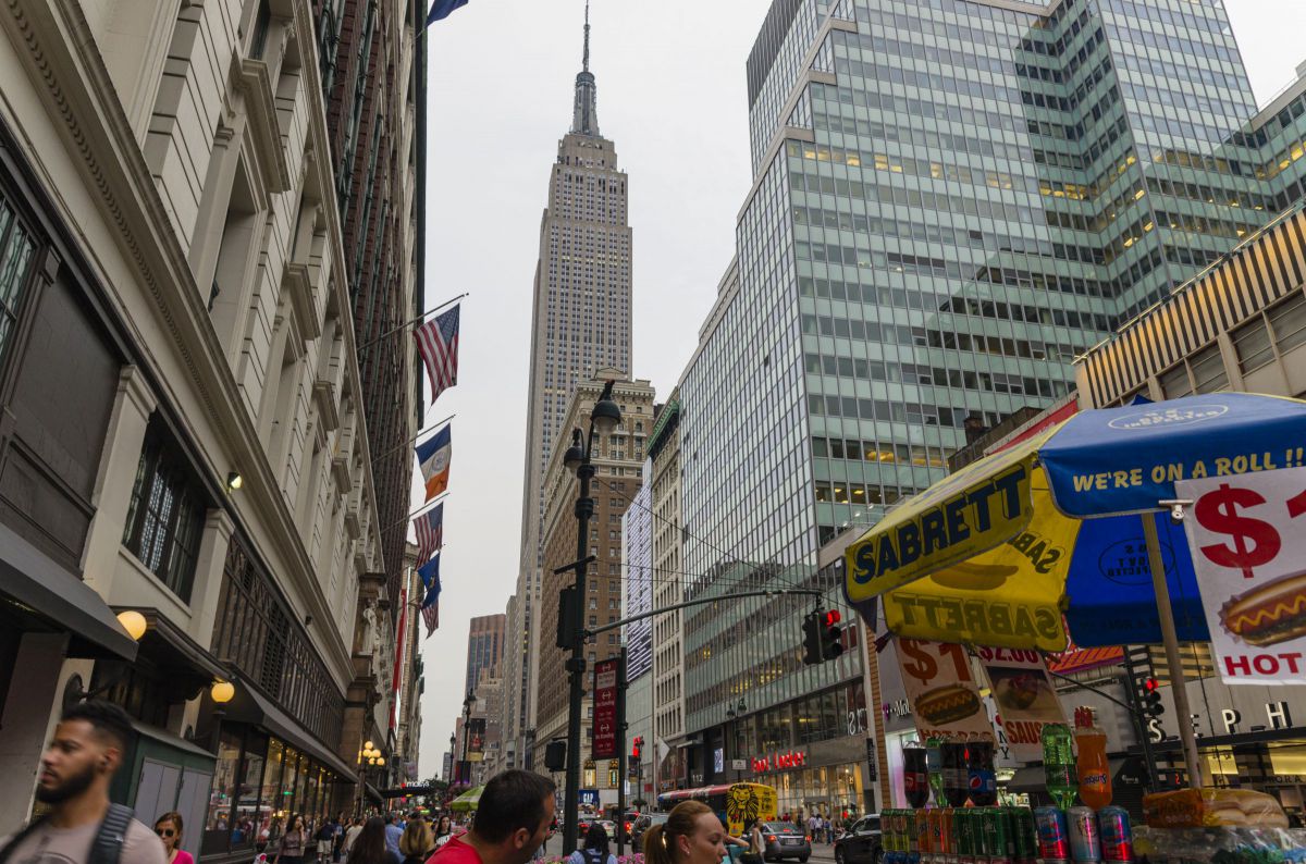 エンパイアステートビル Macy ｓ前より 街並み 建物 ビル タワー Ganref