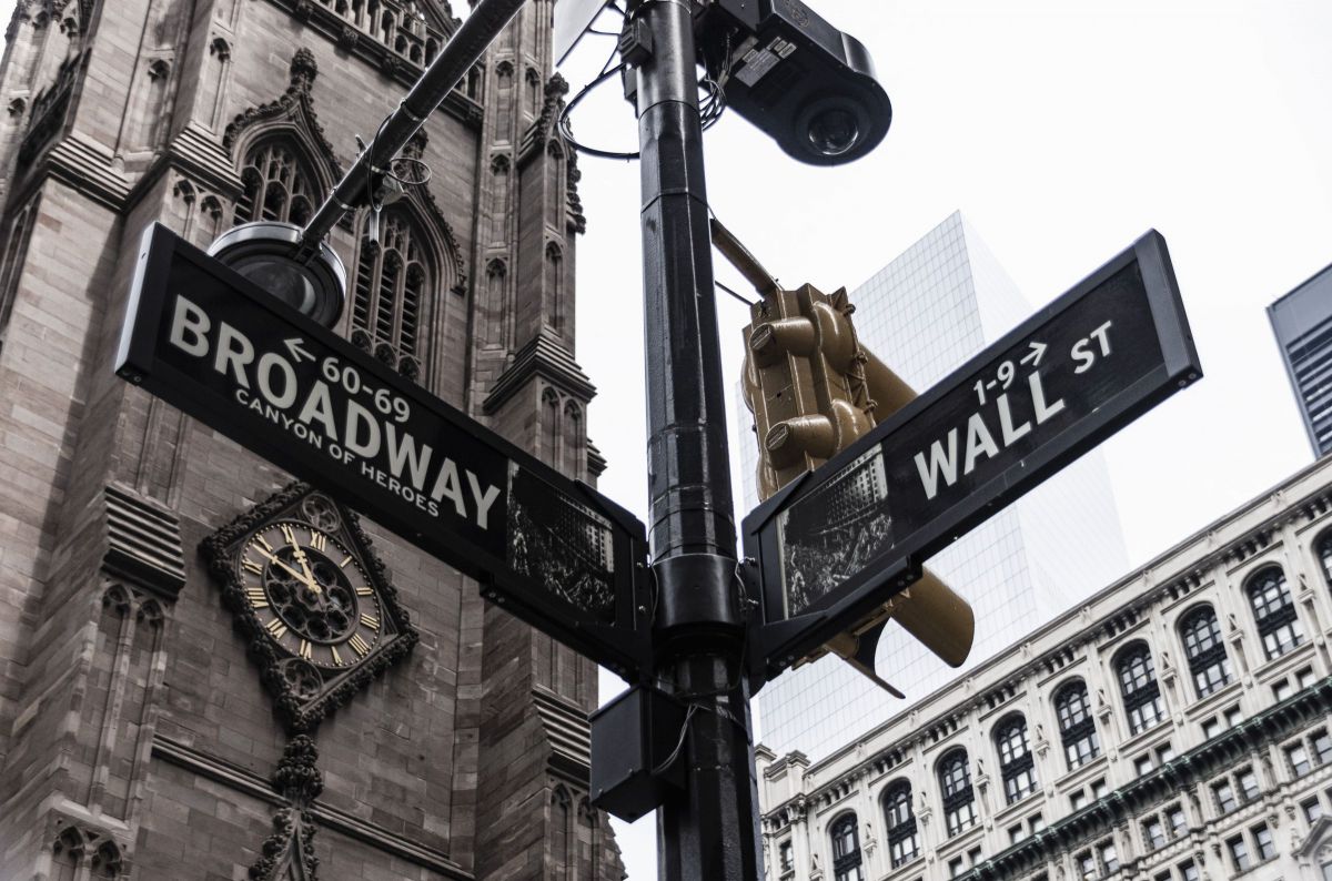 ウォールストリート GANREF