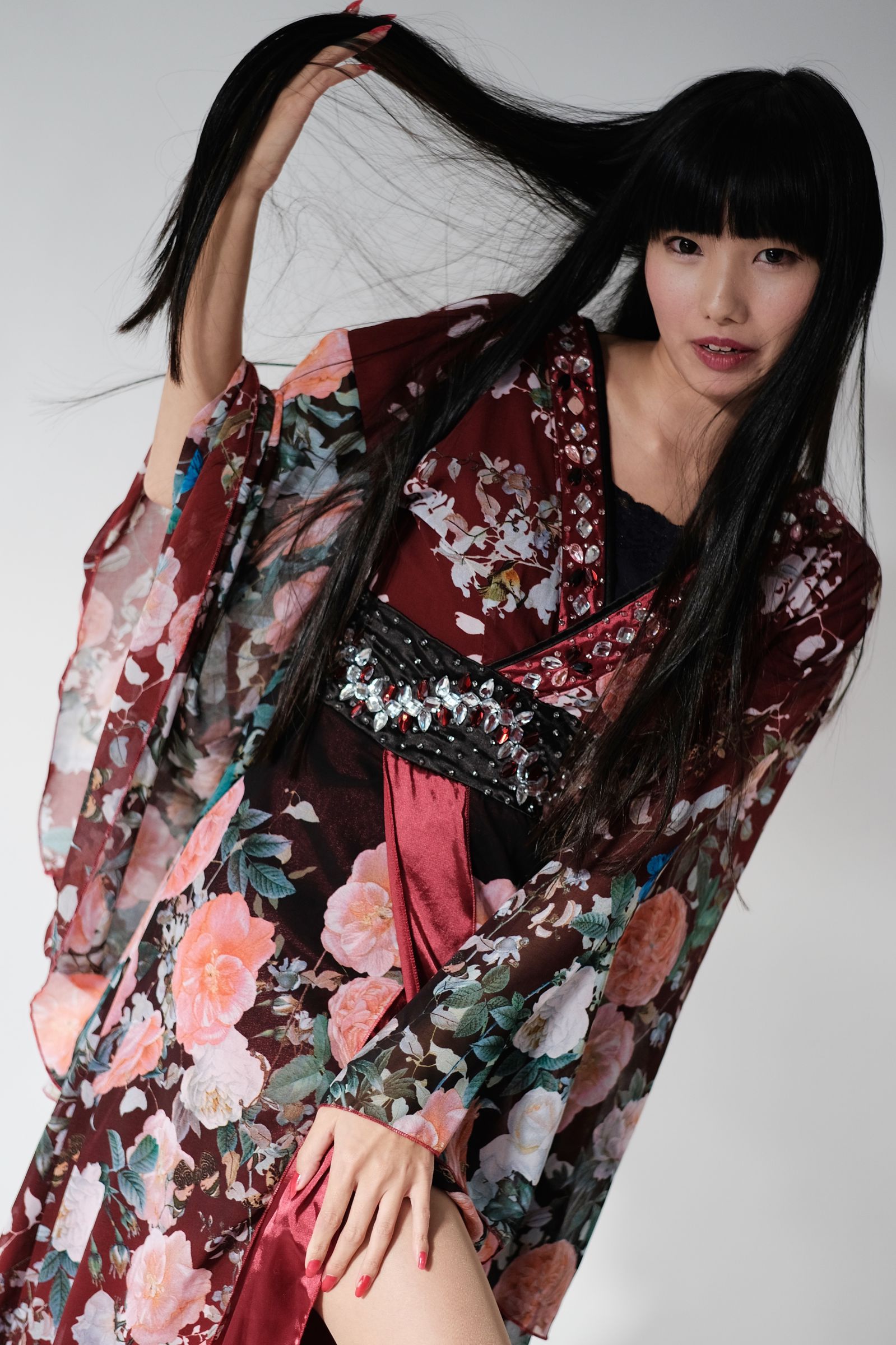 ジェニー 黒髪 日本人 着物 ヘアーロング 美品 253752_1_0x750.jpg