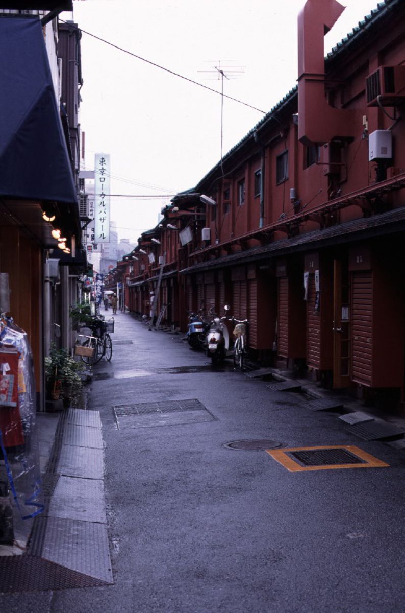 浅草路地裏 街並み 建物 街並み Ganref