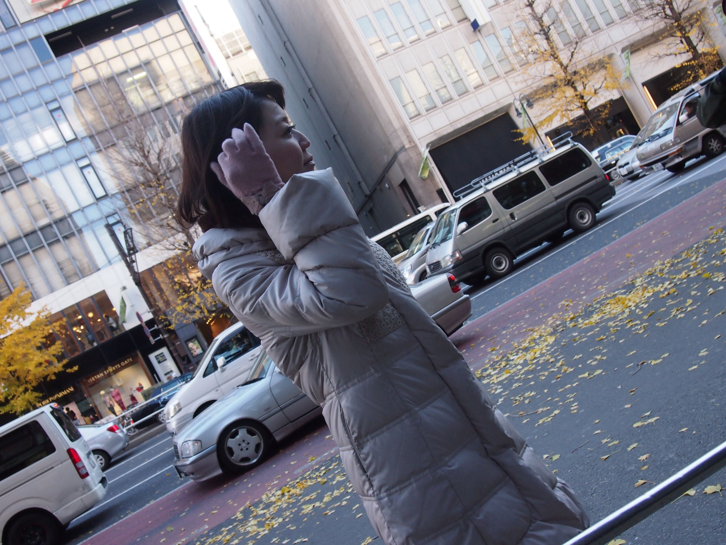 きれいなお姉さんの写真 街の綺麗なお姉さん | GANREF