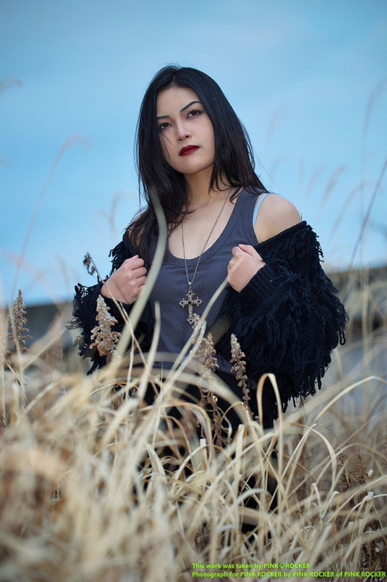 枯れ野原に咲く・・・ GANREF