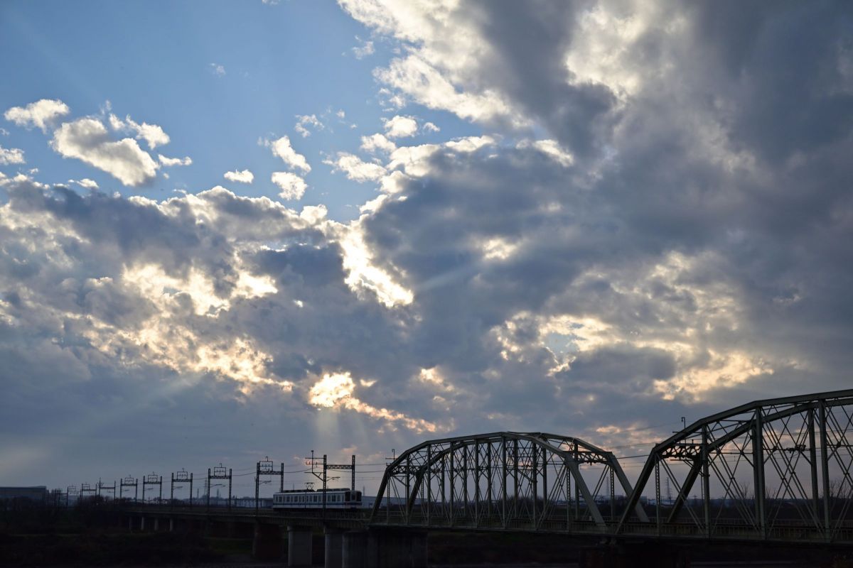 渡瀬川橋梁を往く GANREF